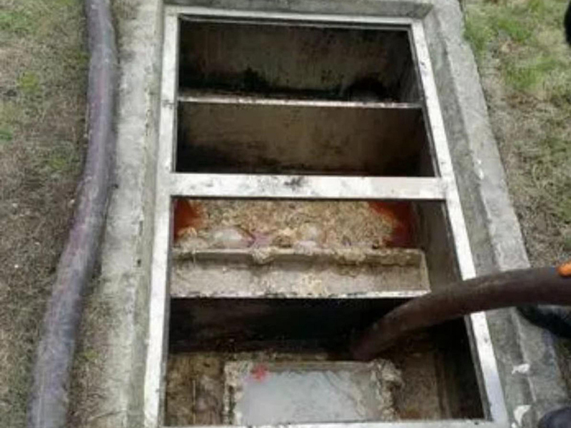 卧龙隔油池清理